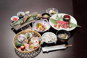 Shirahone Onsen Tsuruya Ryokan