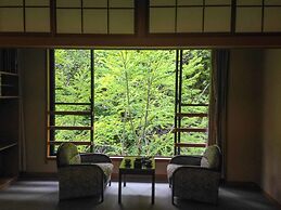 Shirahone Onsen Tsuruya Ryokan