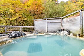 Shirahone Onsen Tsuruya Ryokan