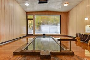 Shirahone Onsen Tsuruya Ryokan