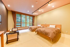 Shirahone Onsen Tsuruya Ryokan