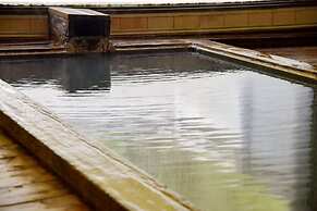 Shirahone Onsen Tsuruya Ryokan