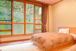 Shirahone Onsen Tsuruya Ryokan