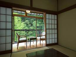 Shirahone Onsen Tsuruya Ryokan
