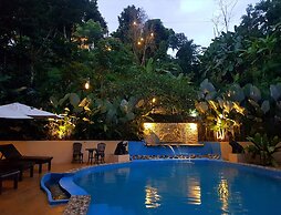 Chang Pai Hill - Adults Only