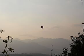 Chang Pai Hill - Adults Only