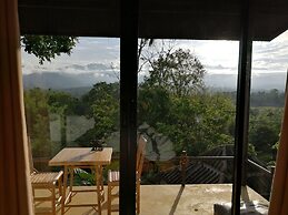 Chang Pai Hill - Adults Only