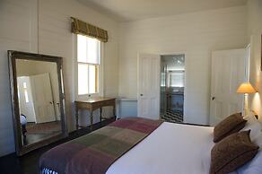 Hillview Heritage Estate