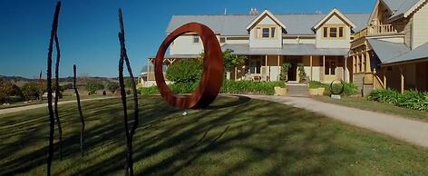 Hillview Heritage Estate