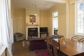 Hillview Heritage Estate