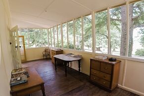 Hillview Heritage Estate