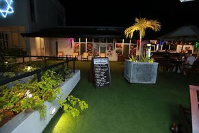Refresh Hotel
