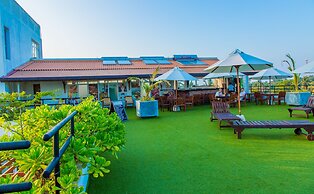 Refresh Hotel