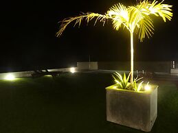 Refresh Hotel
