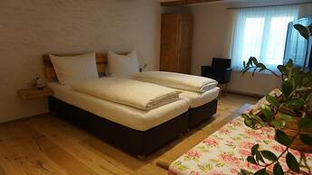 Hotel Waldrast B&B