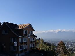 Hotel Waldrast B&B