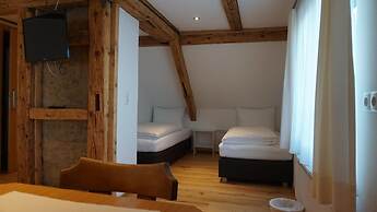 Hotel Waldrast B&B