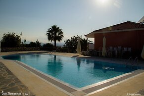 Saint George Hotel & Rooms