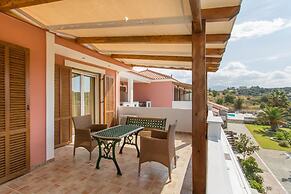 Saint George Hotel & Rooms