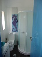 Saint George Hotel & Rooms