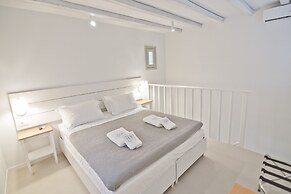 Lindos Comfy Suites
