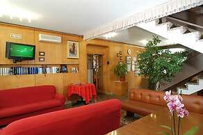 Hotel Ristorante Tre Galletti