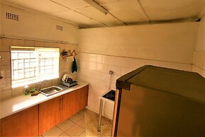 Natwange Backpackers