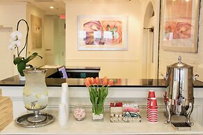 La Galerie French Quarter Hotel