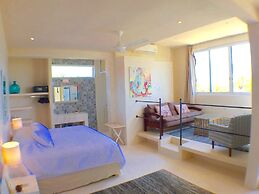 Villa Encantada by Coco B Isla