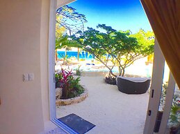 Villa Encantada by Coco B Isla