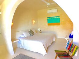 Villa Encantada by Coco B Isla