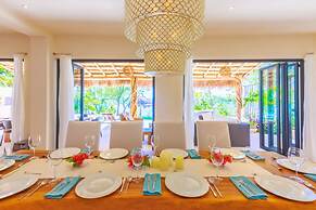 Villa Encantada by Coco B Isla