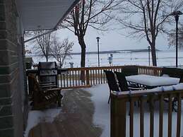 Haileybury Beach Motel