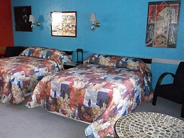 Haileybury Beach Motel