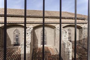 Richmond Apartments by Hoom