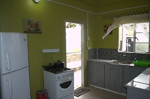 Port Lodge