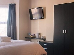 Wellesley Park Hotel