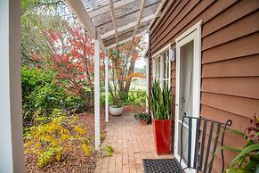 ARCADIA - The Barn Cottage & Rosehill Cottage