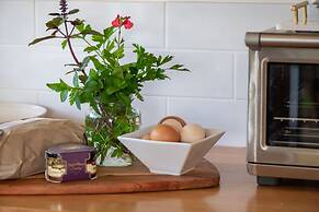 ARCADIA - The Barn Cottage & Rosehill Cottage