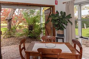 ARCADIA - The Barn Cottage & Rosehill Cottage