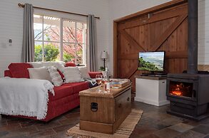 ARCADIA - The Barn Cottage & Rosehill Cottage