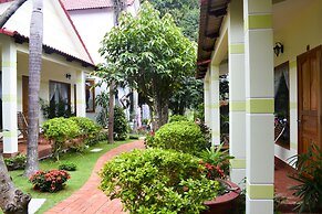 Ngoc Viet Bungalow