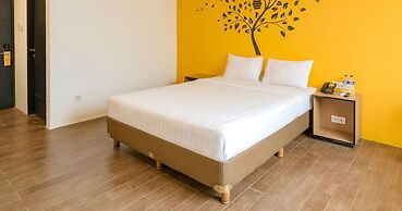 Yellow Bee Tangerang