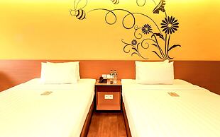 Yellow Bee Tangerang