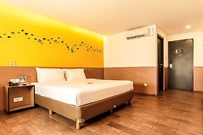 Yellow Bee Tangerang