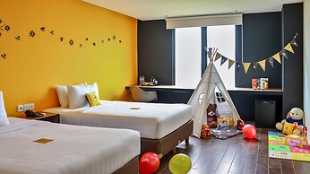 Yellow Bee Tangerang