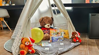 Yellow Bee Tangerang