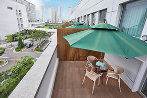 Wirye Militopiahotel By Marine