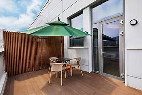 Wirye Militopiahotel By Marine