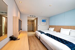 Wirye Militopiahotel By Marine